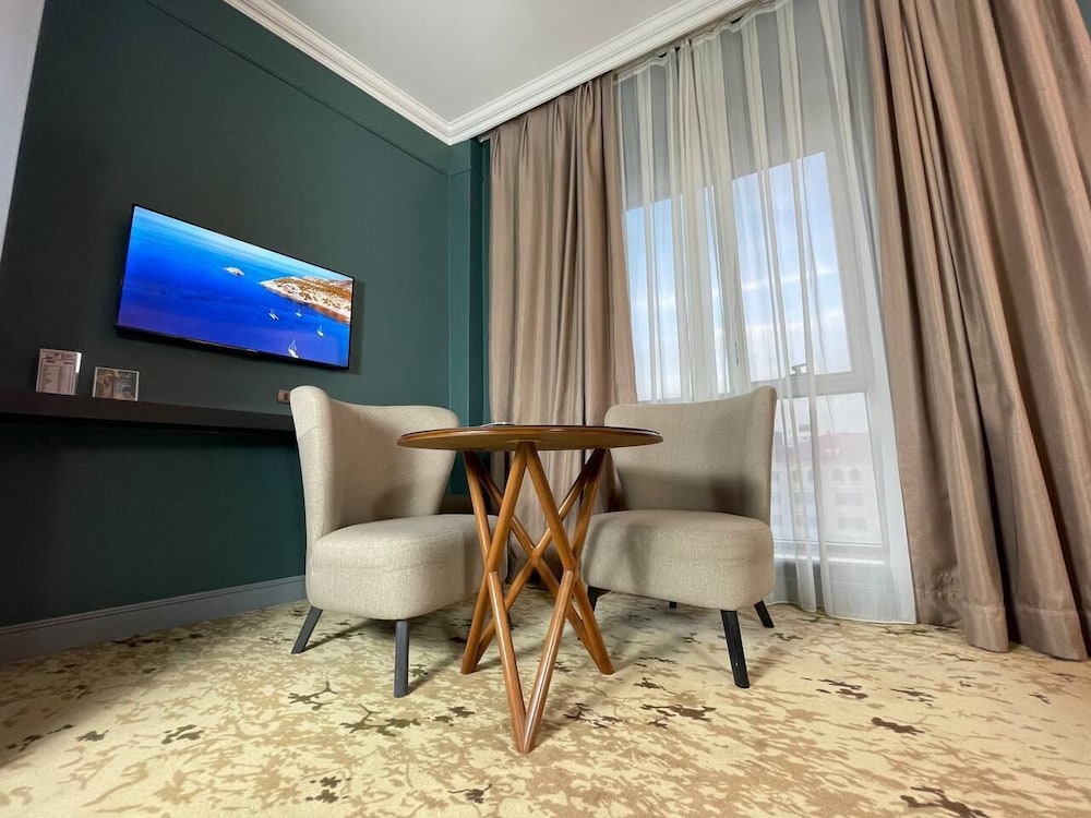 TEATRO ROOMS HOTEL 45/50