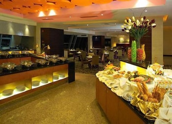 Golden Diamond Hotel 6/17