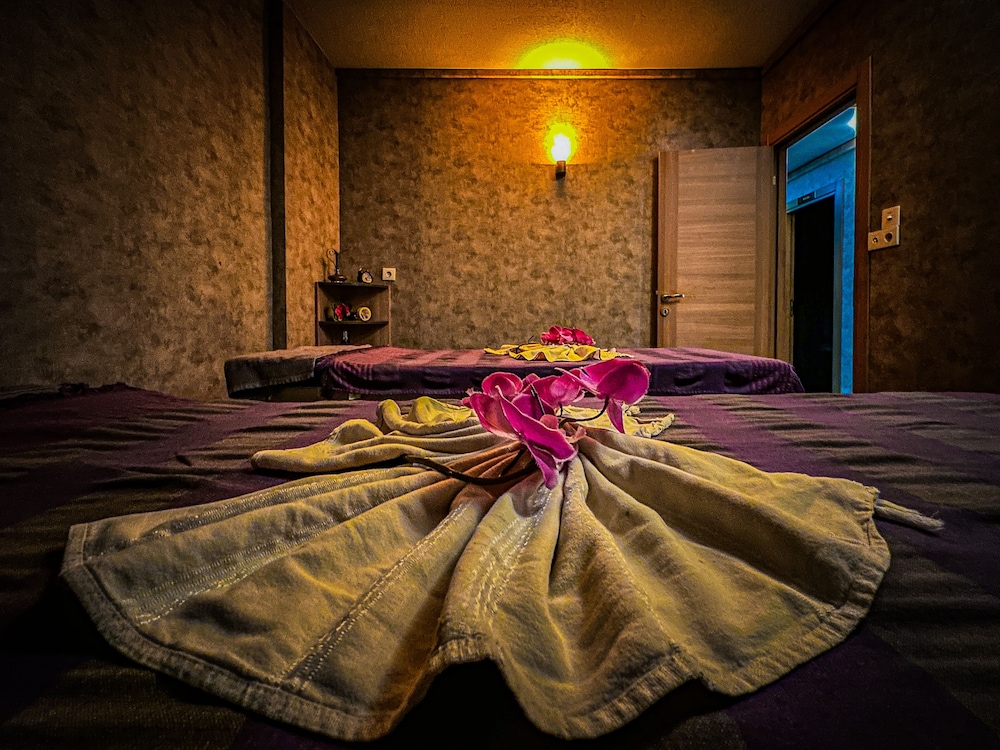 Cuento Hotel 34/62