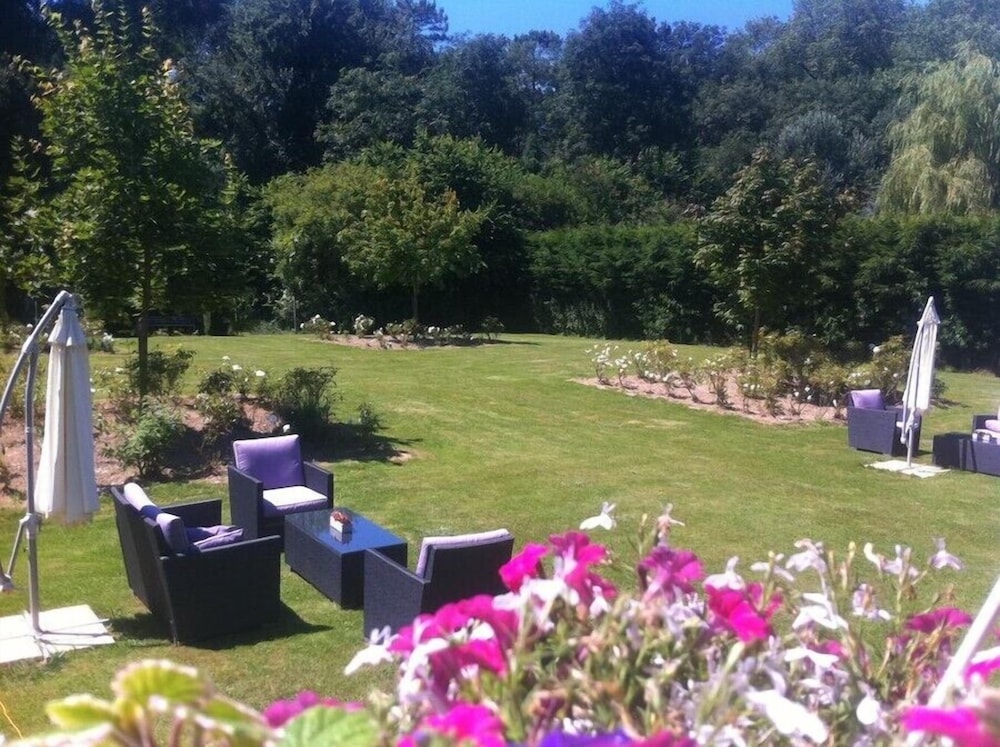 RELAIS DU SILENCE LES JARDINS D'ULYSSE 39/47