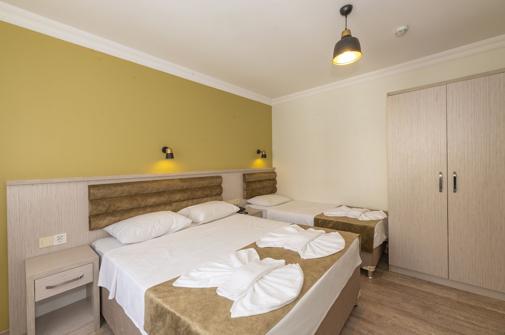Bazaar Hotel Old City 7/20