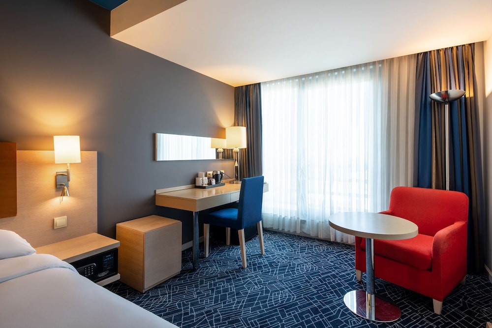 Radisson hotel Baku 56/80