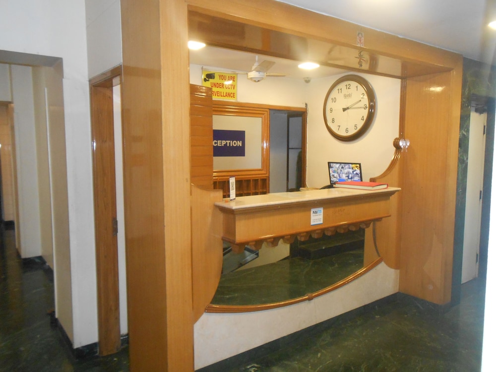 Hotel Pooja International 8/38
