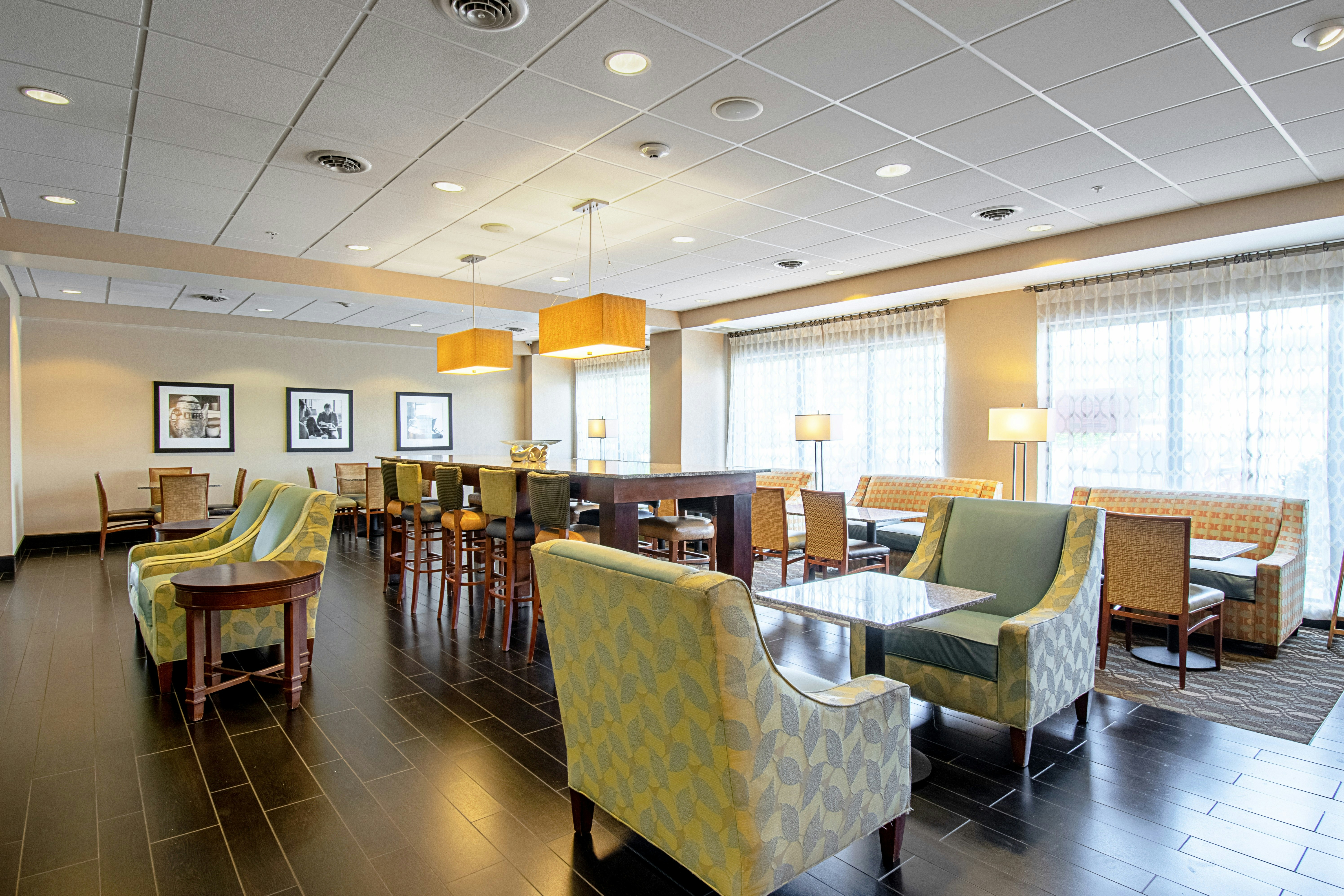 Hampton Inn Pine Grove 37/58