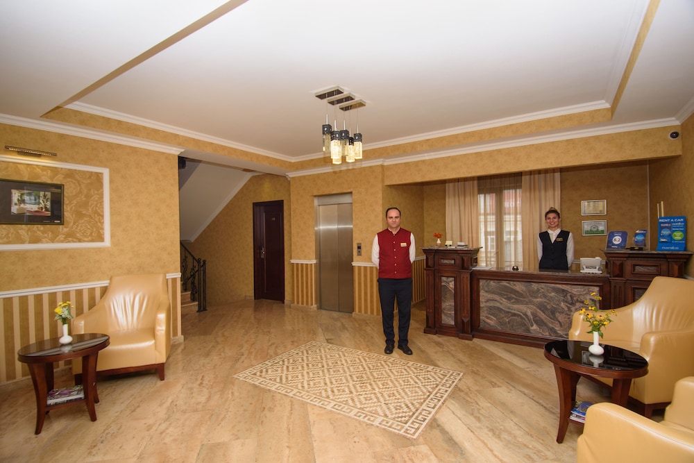 KMM Hotel Tbilisi 52/65