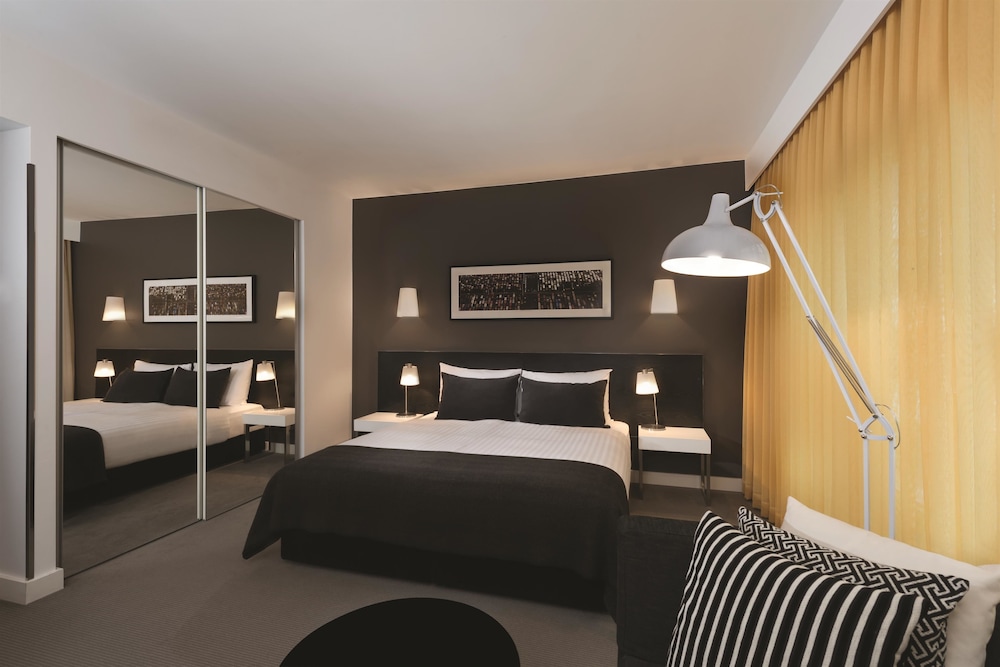 Adina Apartment Hotel Berlin Hackescher Markt 17/65
