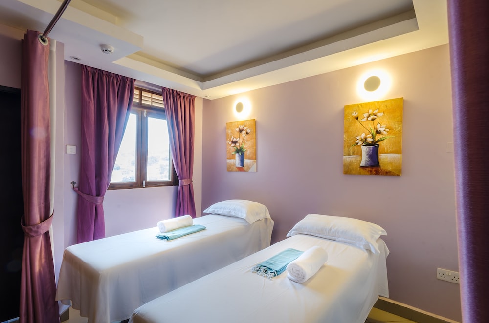 Nyumbani Hotel Makerere 16/33
