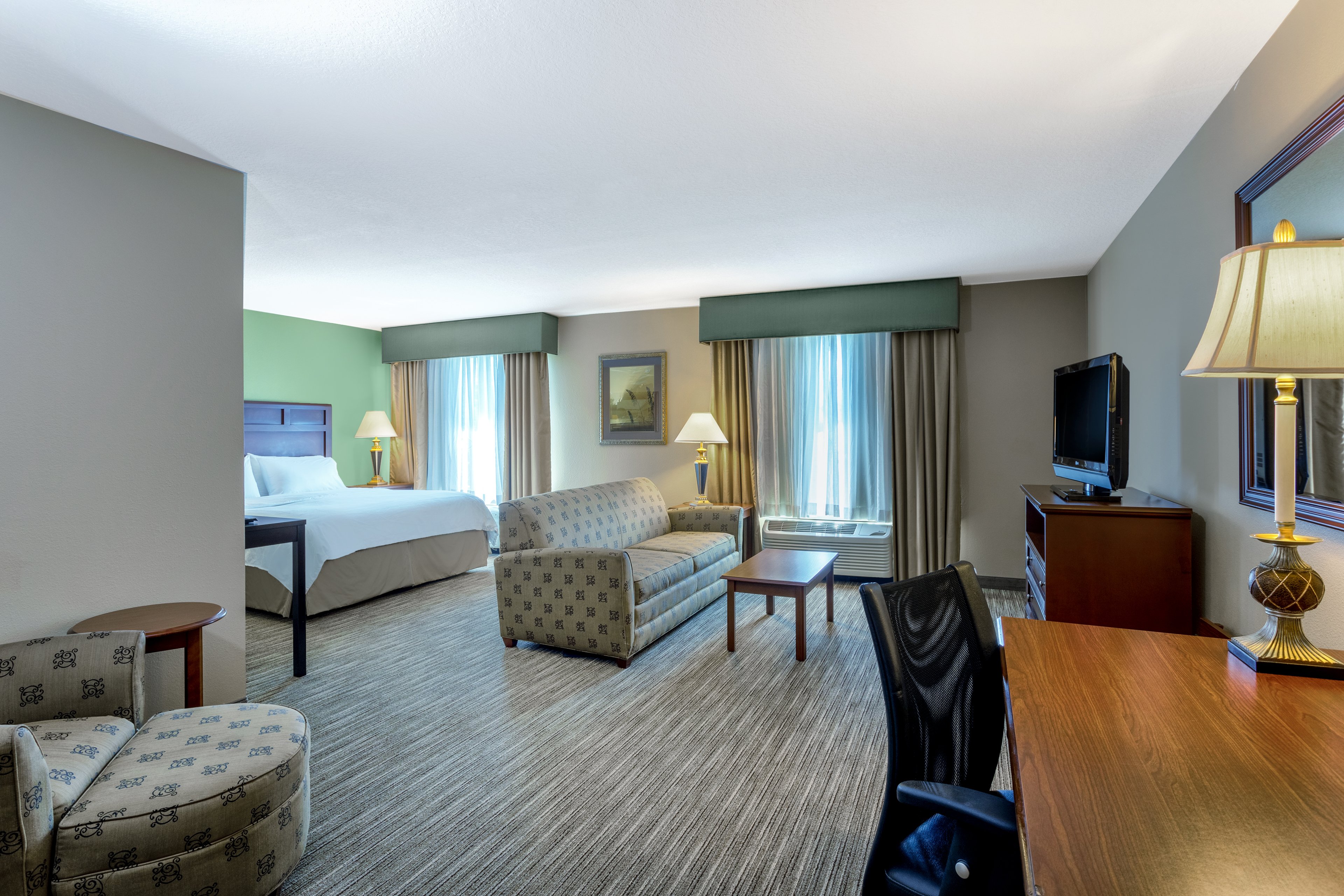 Holiday Inn Express & Suites Bradenton East-Lakewood Ranch 33/50