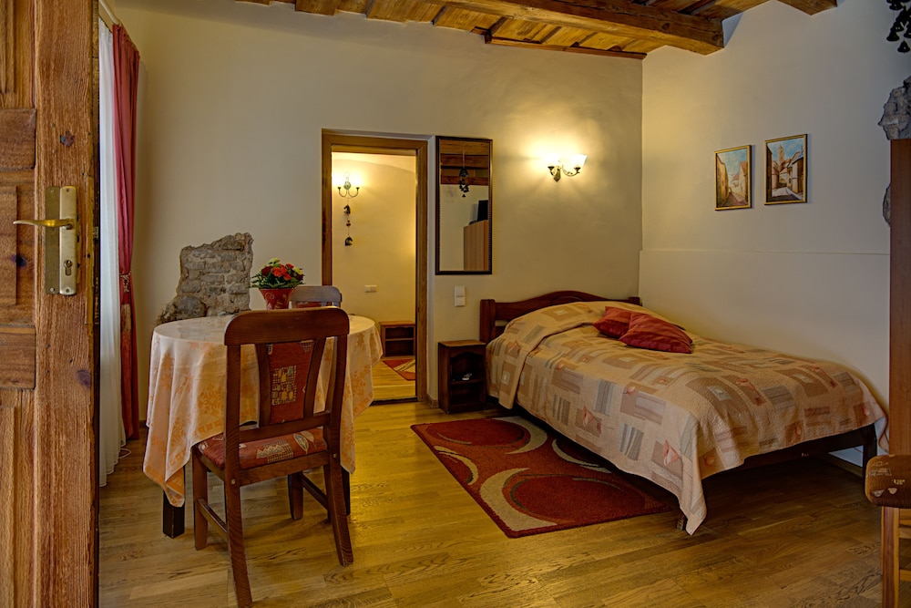 Bernardinu B&B House 11/50