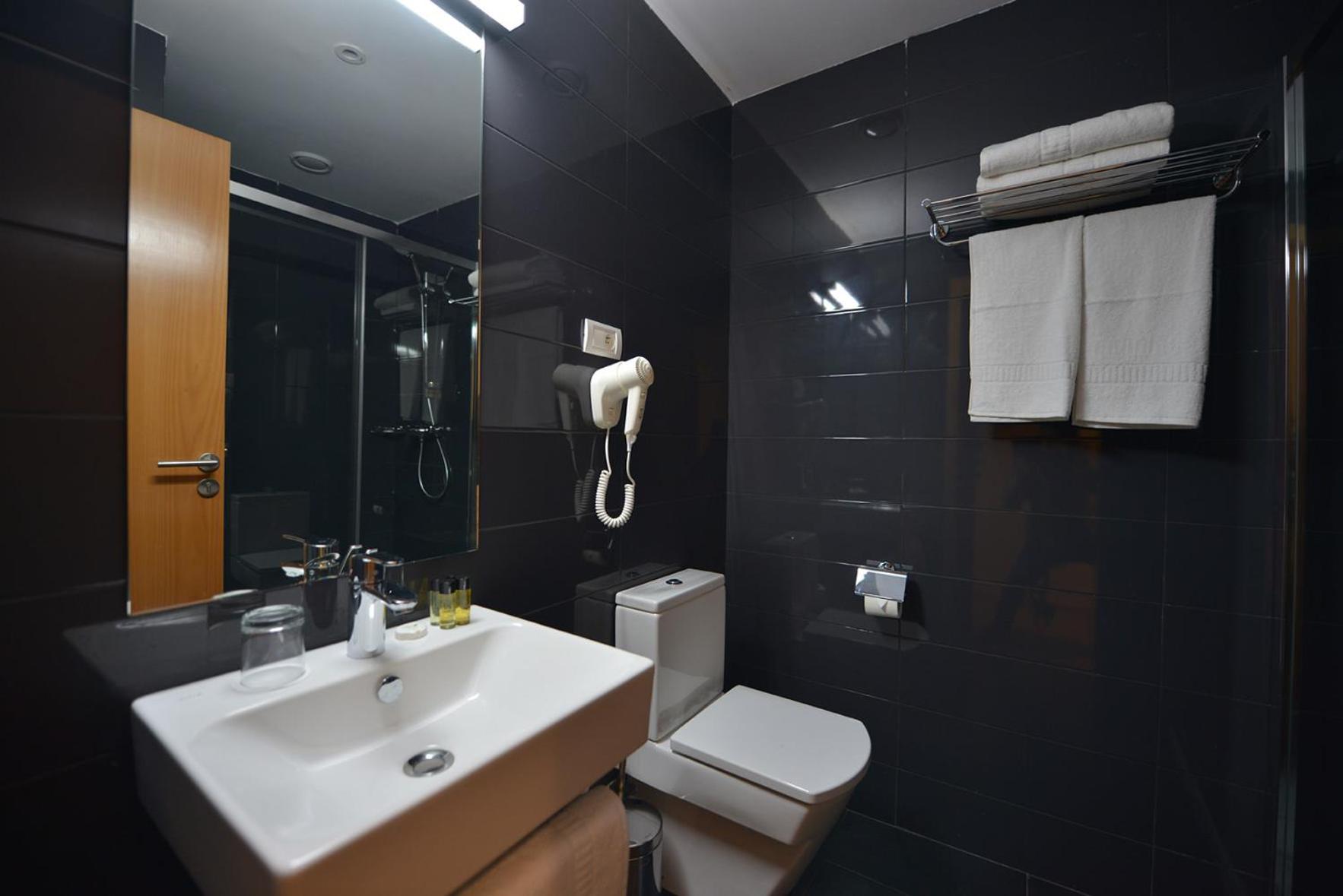 Hotel Annakhil 30/33