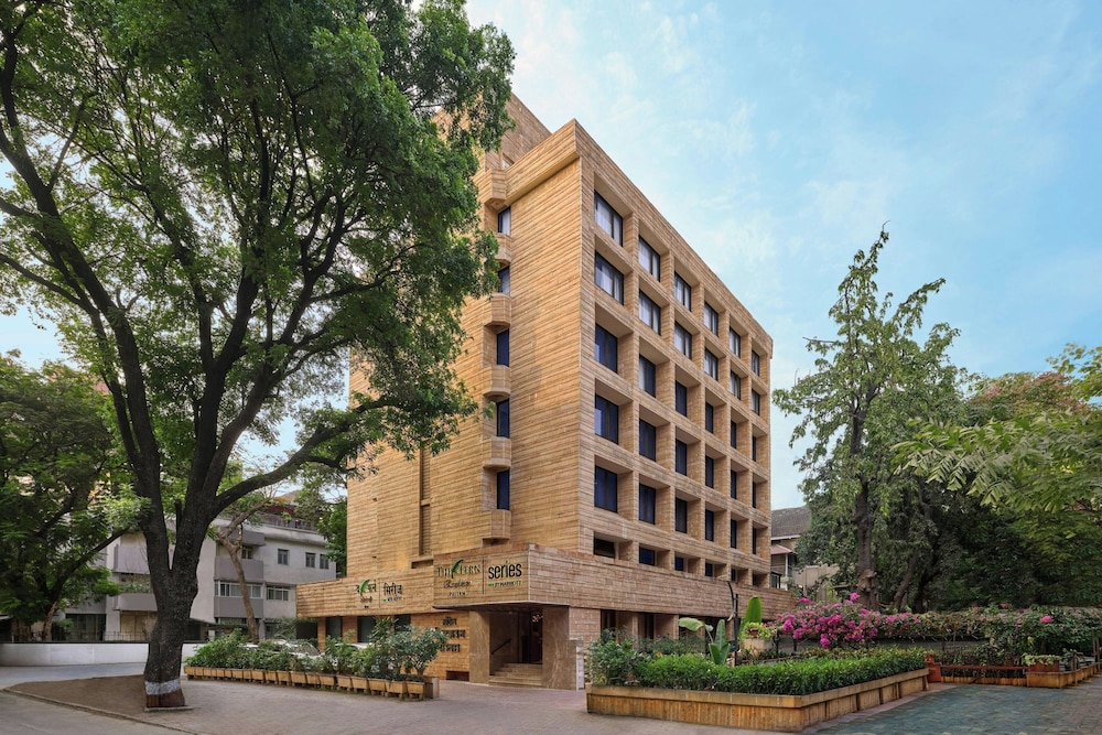 Hotel Midtown Pritam 3/58