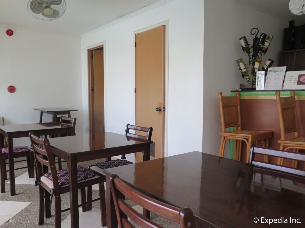 Villa Del Pueblo 25/32
