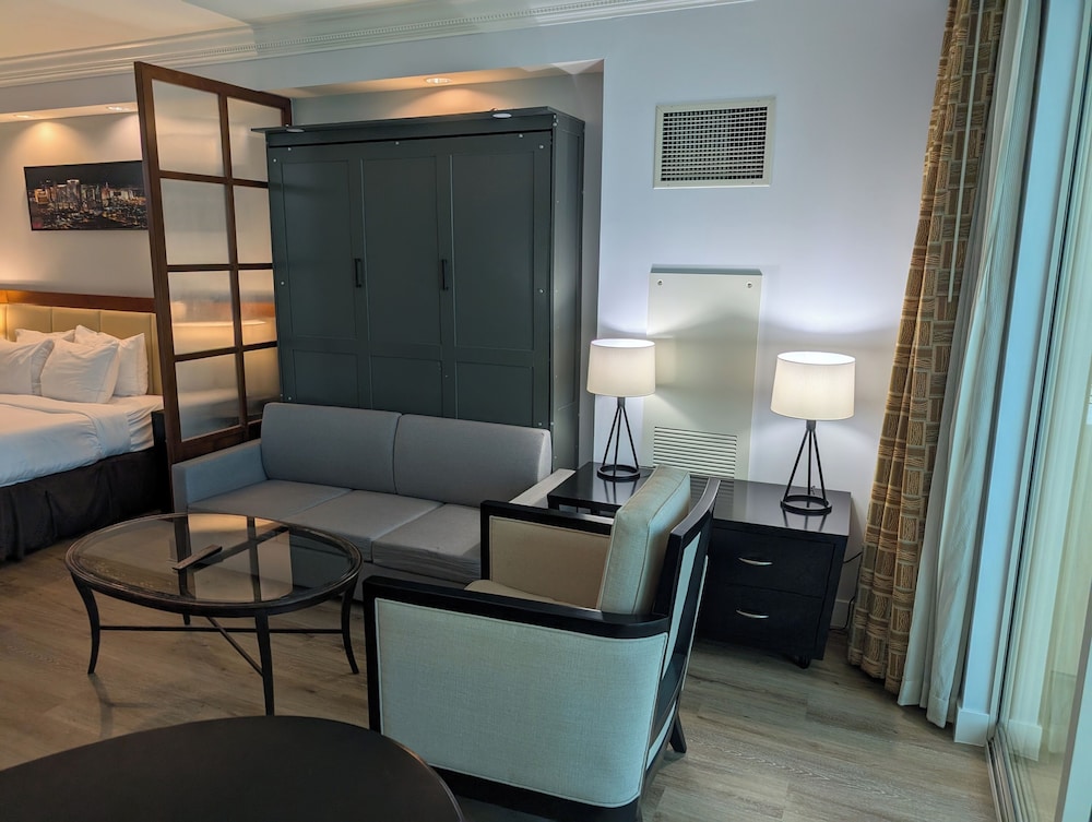 Jet Luxury Elite at The Signature 29/50