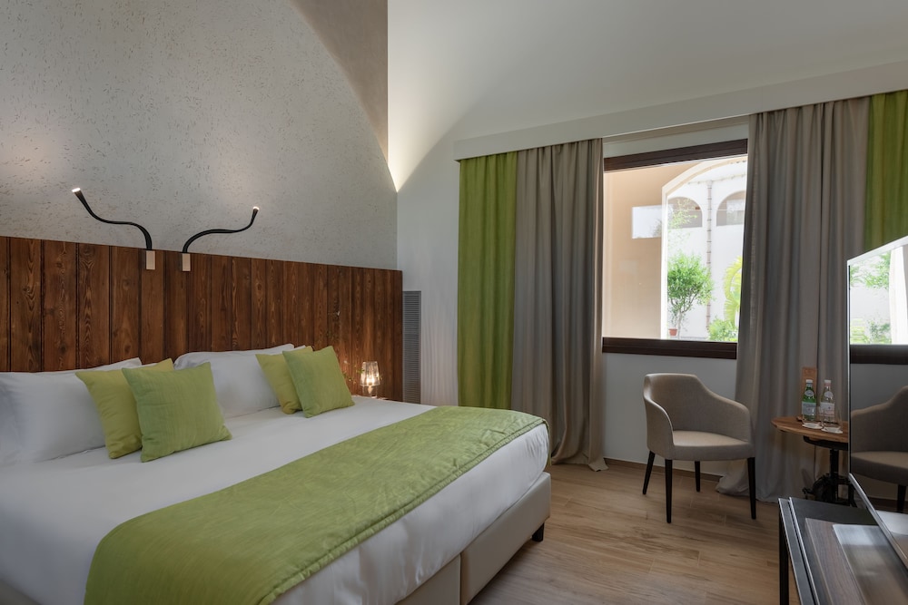 Momentum Wellness Bio Resort 14/75