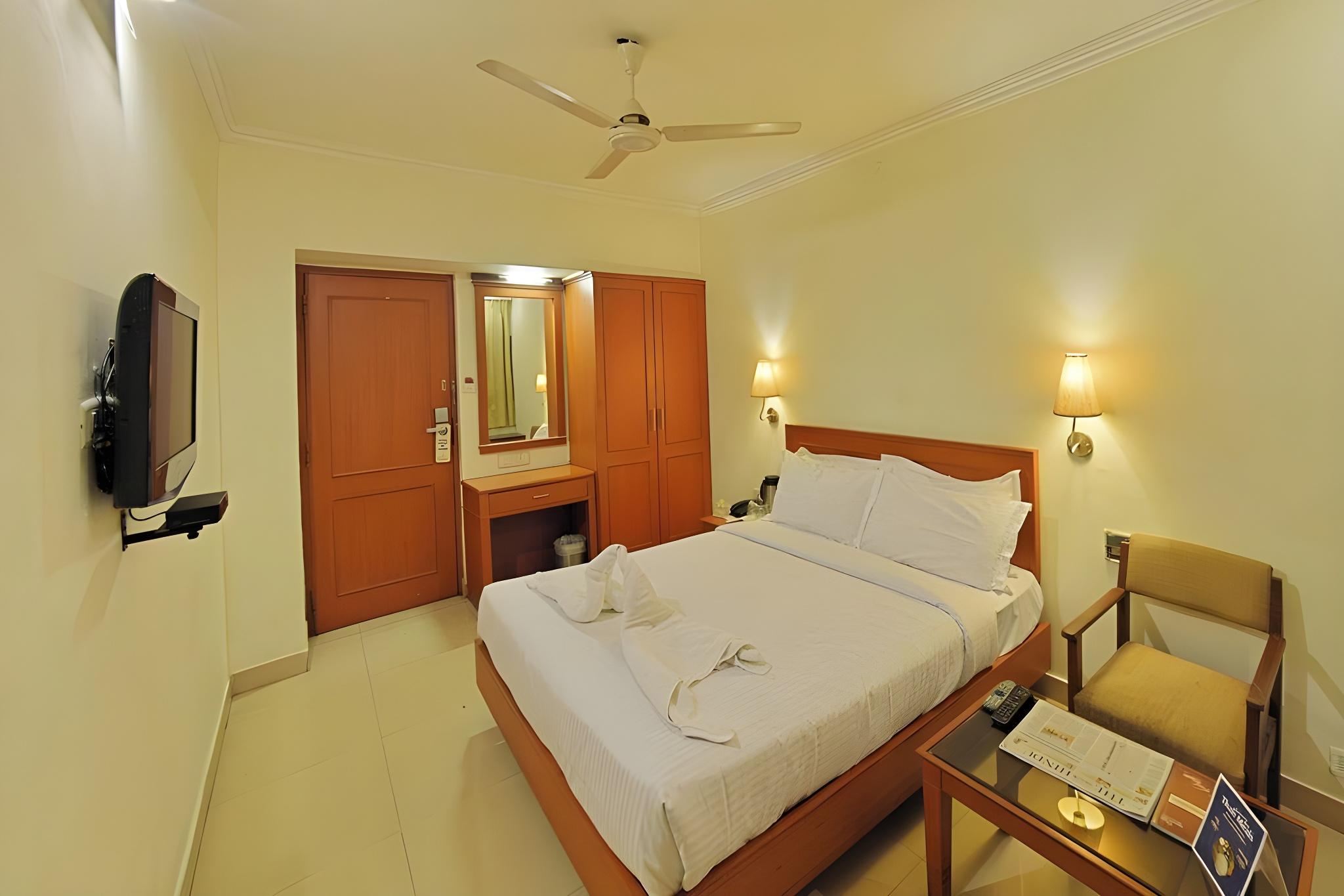 Superior, Single, Twin Beds