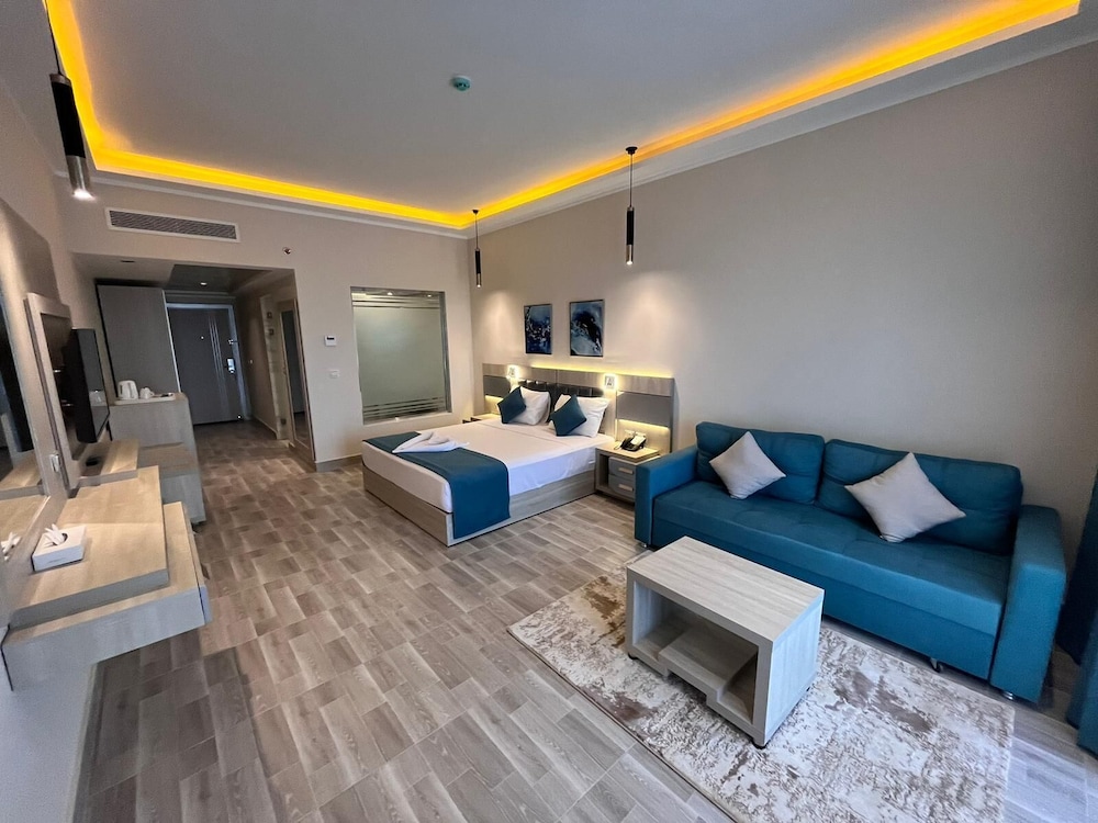 Sirena Beach Resort & Spa 19/50