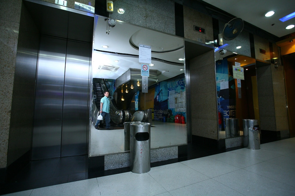 Kong Hing Guest House 55/67