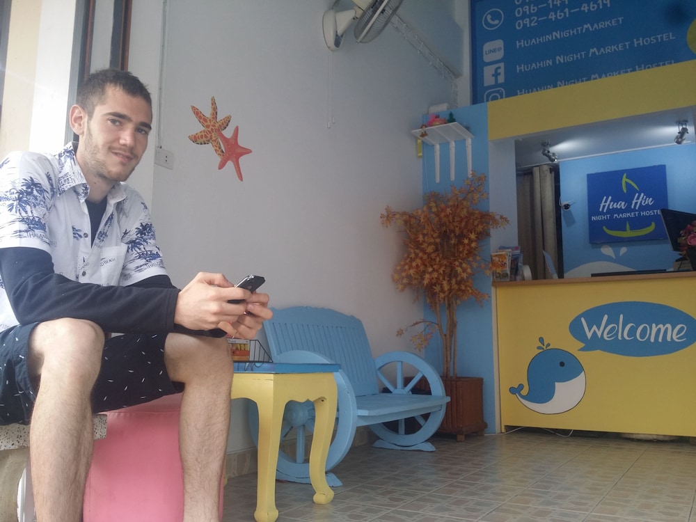 Hua Hin Night Market Hostel 9/64