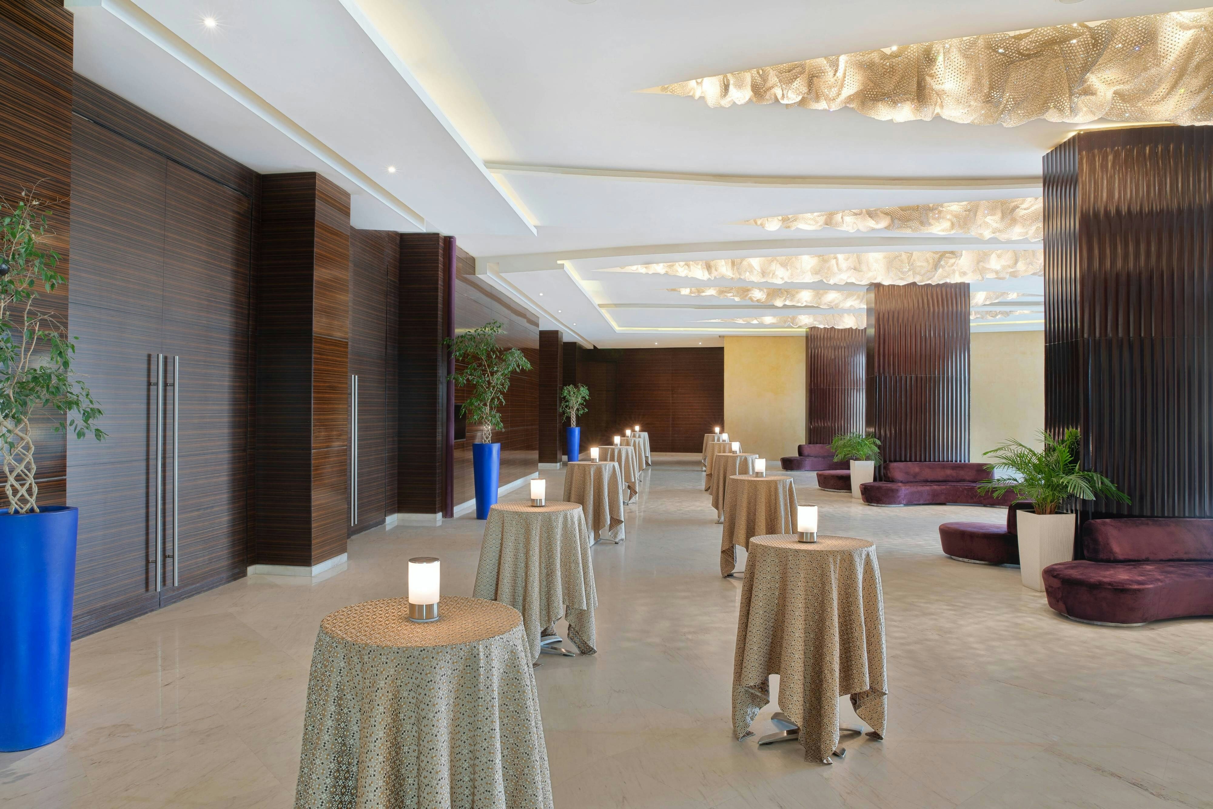 فندق برج رافال(JW Marriott Hotel Riyadh) 21/39