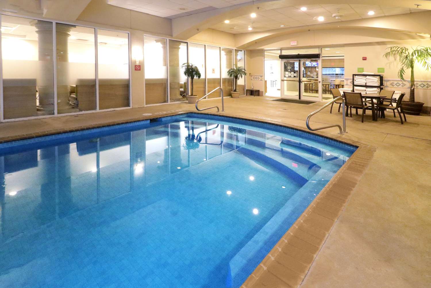 Wyndham Garden Mcallen At La Plaza Mall 36/61