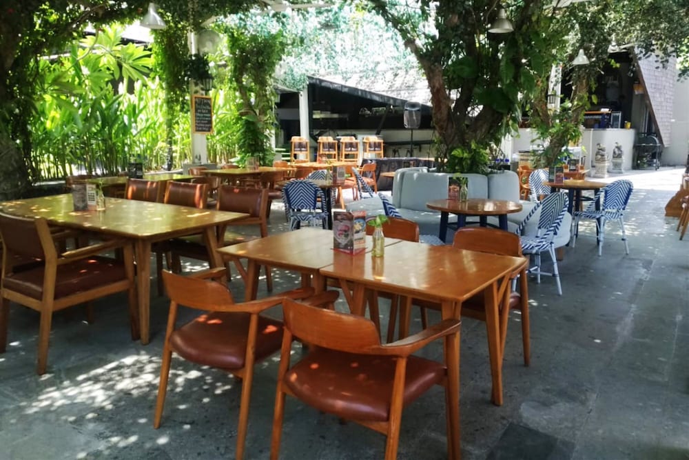 THE 1O1 Bali Oasis Sanur - CHSE Certified 72/85