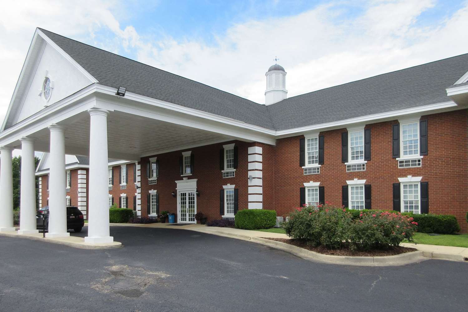 Quality Inn & Suites Edgefield, SC 2/20