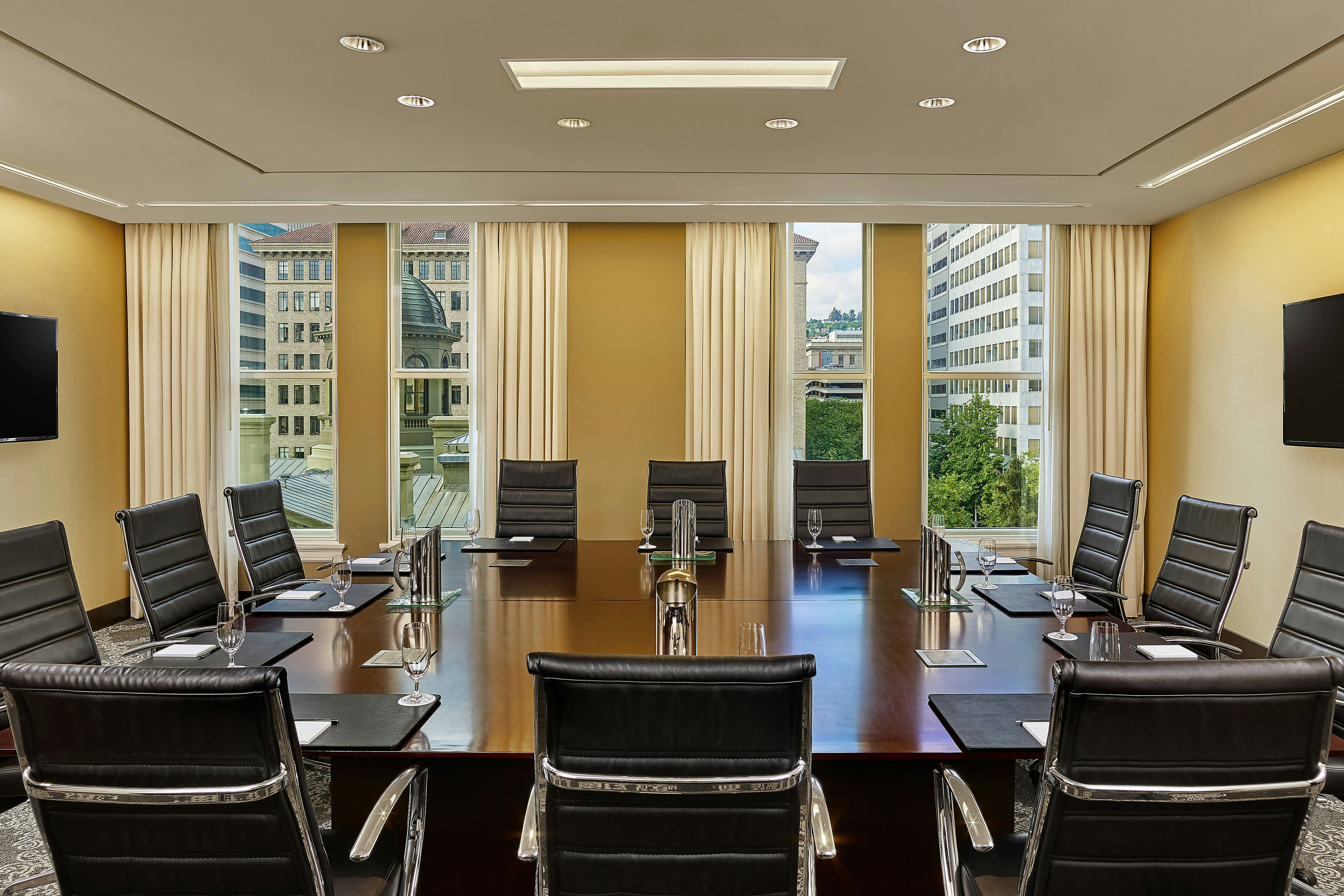 The Nines A Luxury Collection Hotel Portland 58/70
