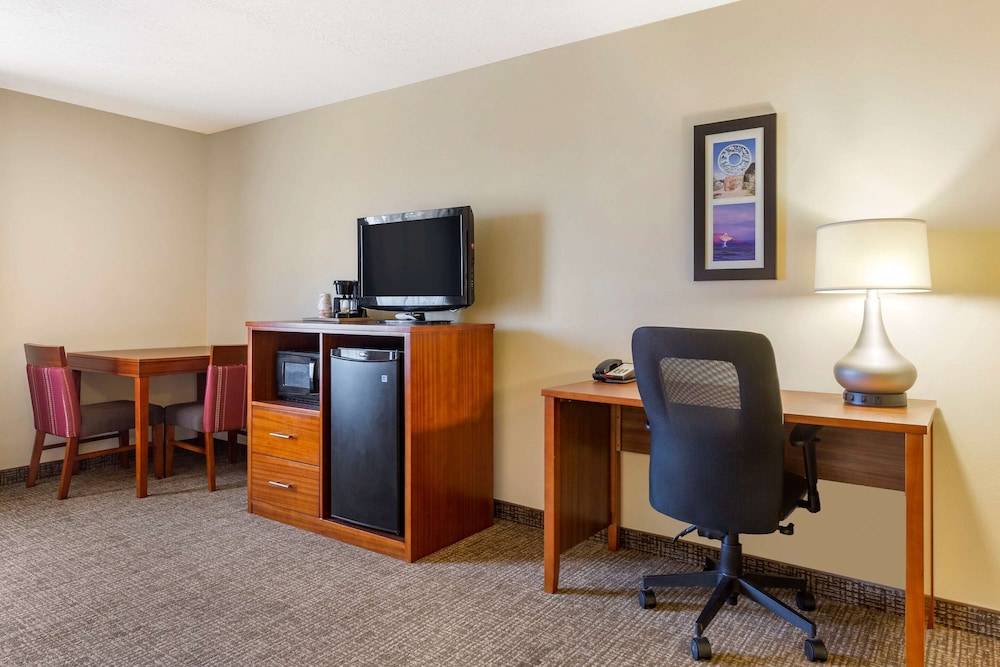 Comfort Inn & Suites Socorro, NM 35/38