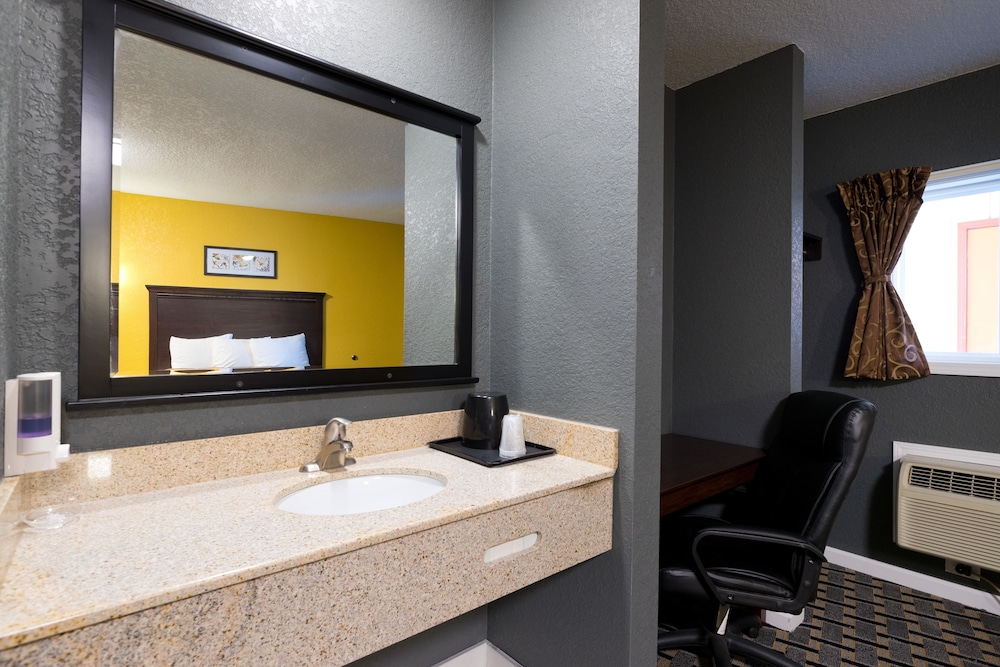 Cozy Rest Motel 26/39