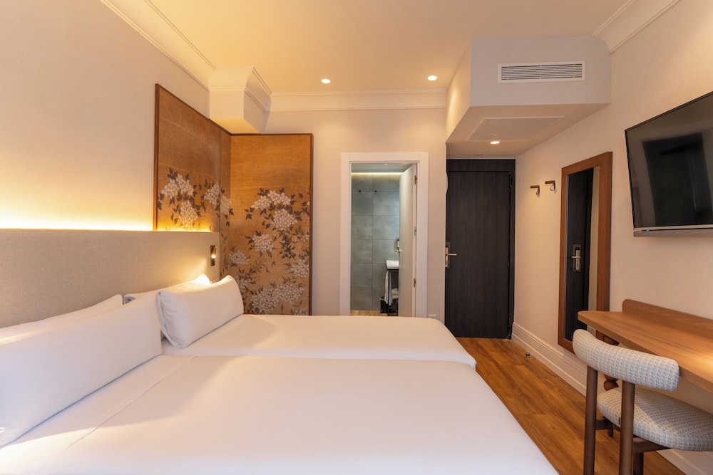 غرفة قياسية بسرير مزدوج، Petit Palace Cliper Gran Via 4/10