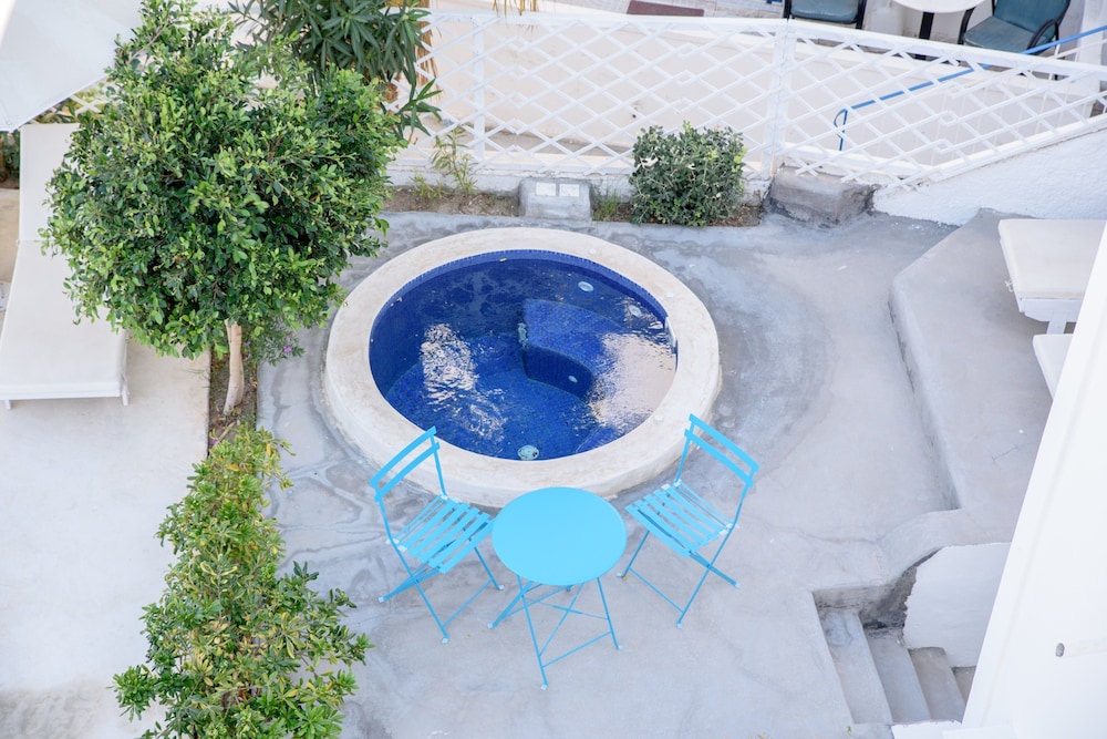 ATLAS BOUTIQUE HOTEL 68/73