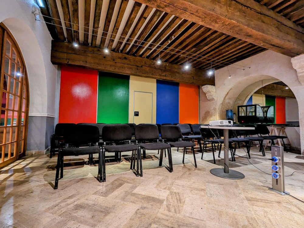 Ibis Budget Marseille Vieux Port 61/67