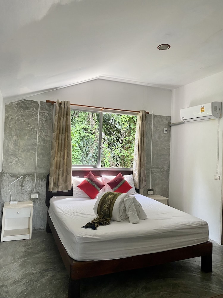 Majestic Sea View Resort 20/50