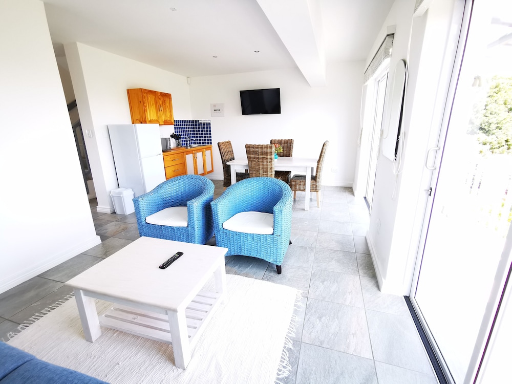 Bellamente Sirene Guesthouse 31/43