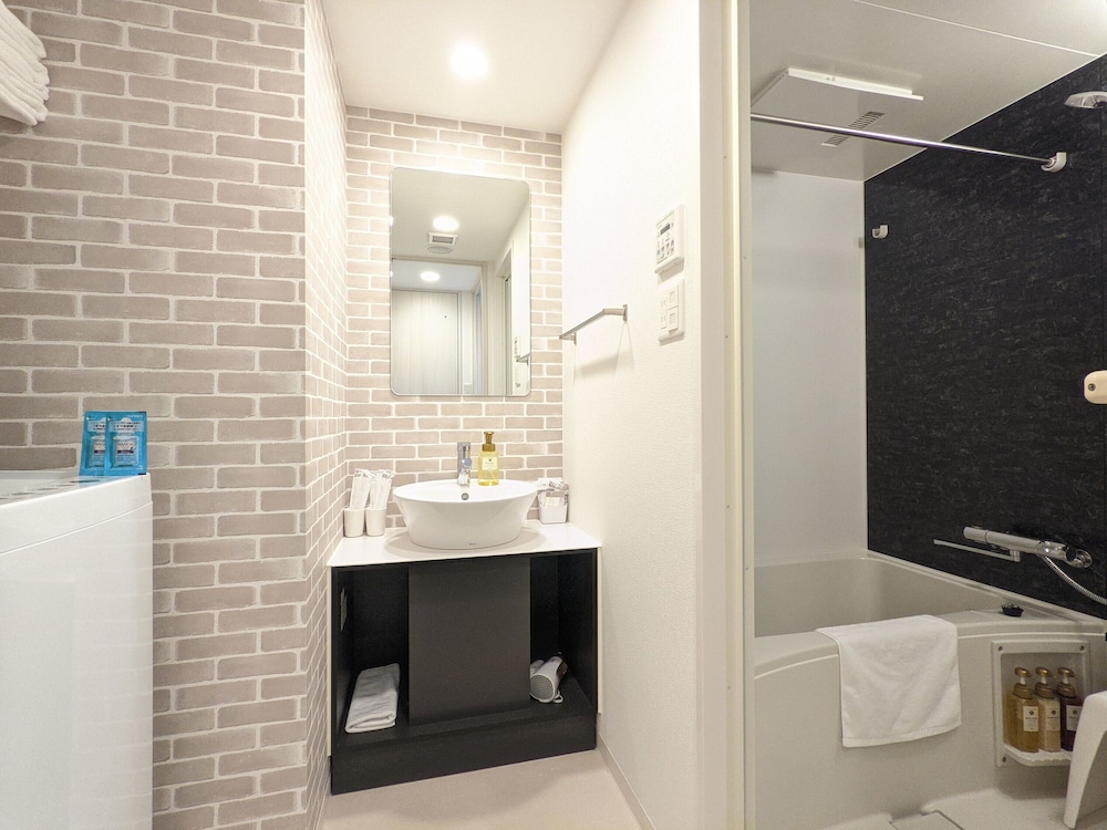 Eslead Hotel Namba Daikokucho 44/50
