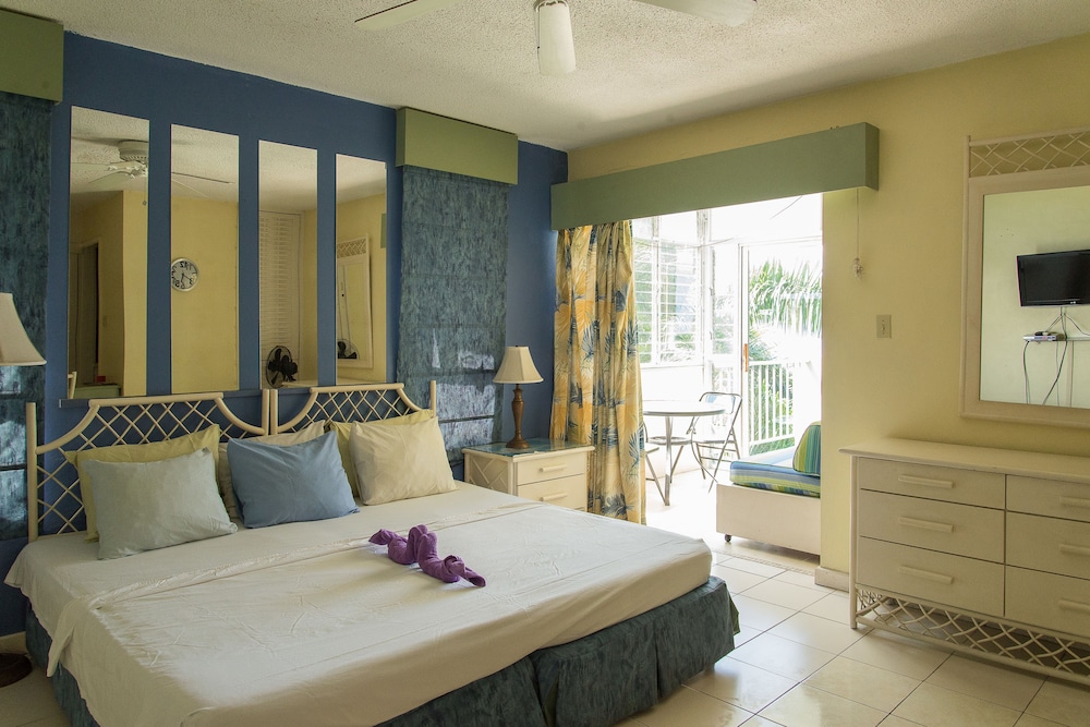 Montego Bay Club Beach Resort 18/50