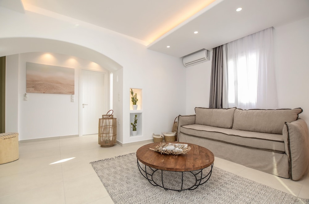 Sea & Olives Holiday Villas 25/50