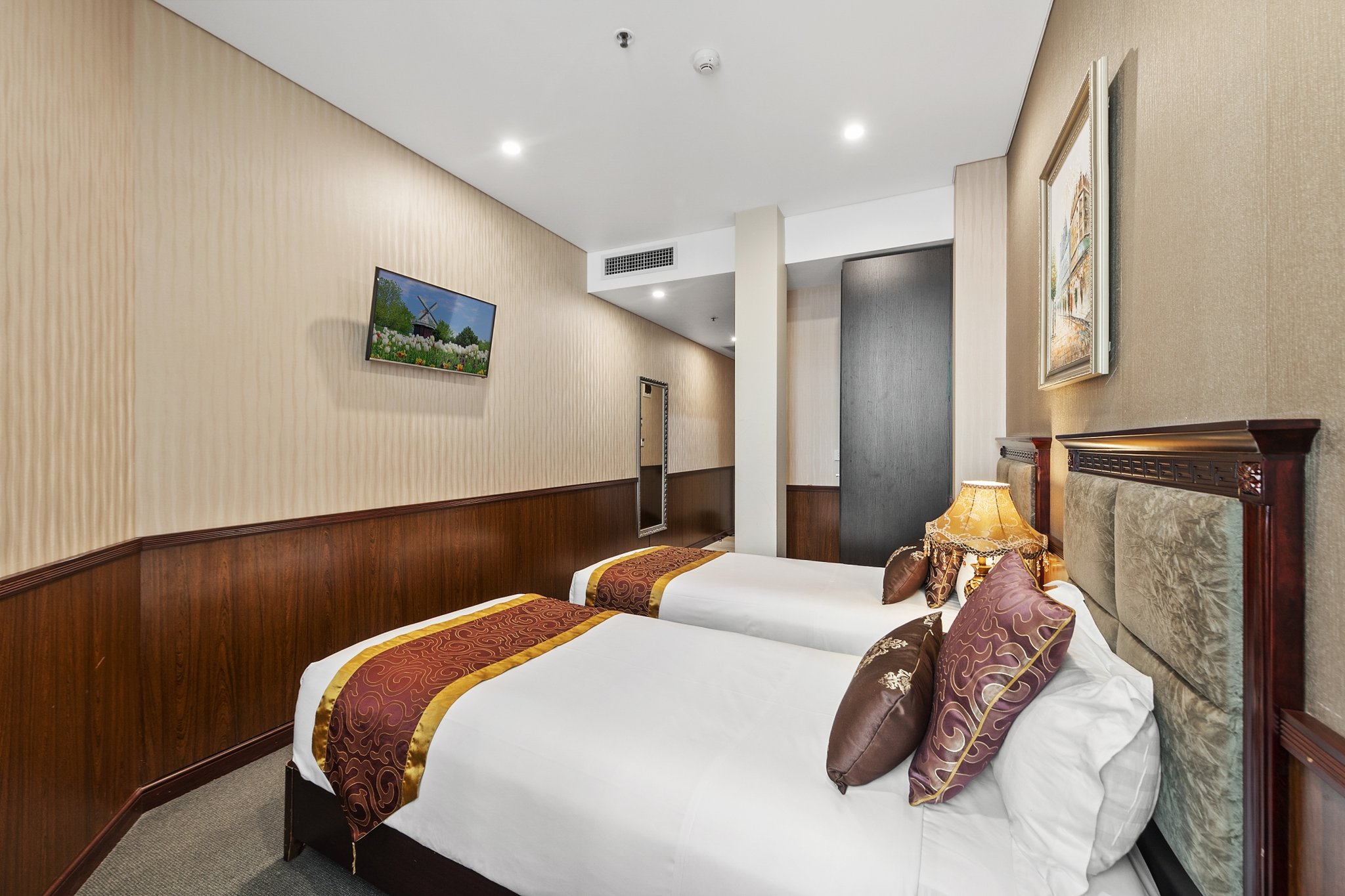 YEHS Hotel Sydney CBD 15/45