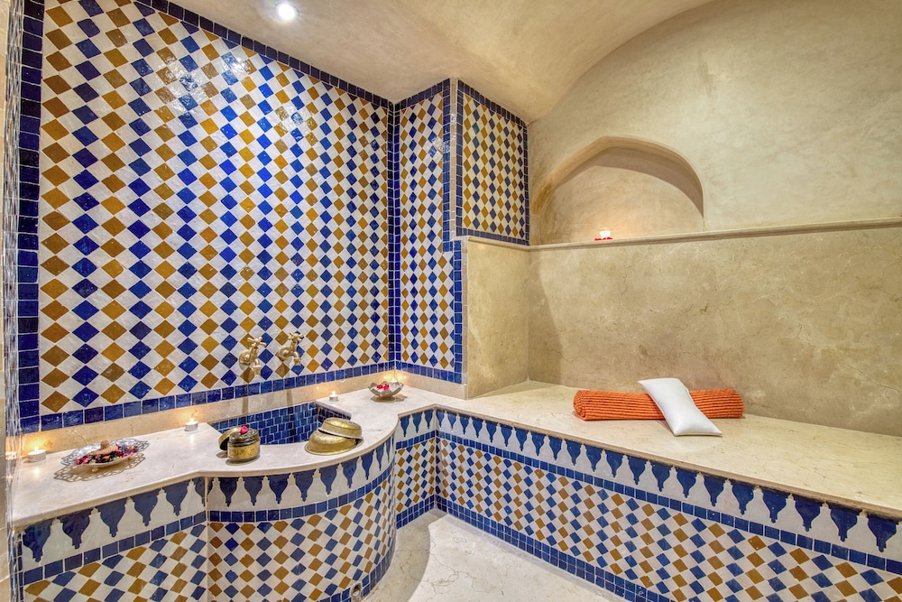 Le palais Tara and Spa 46/50