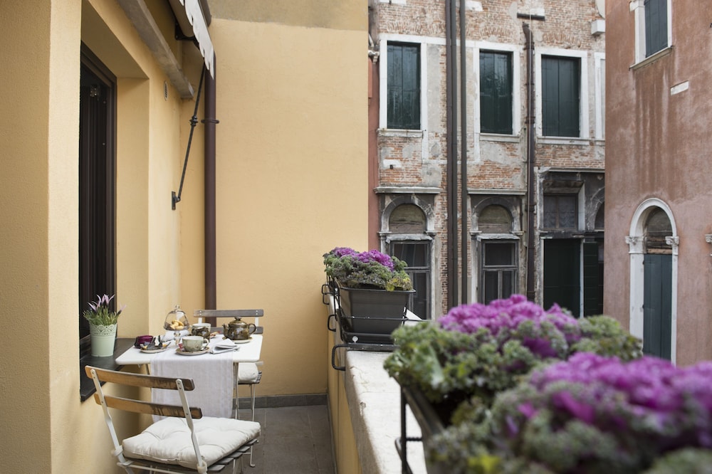 Hotel Corte di Gabriela 42/50