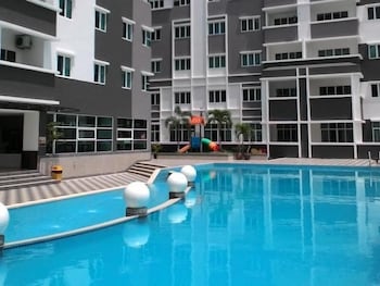 D'embassy Serviced Residence Suites 7/55
