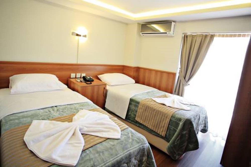 Taksim Palace Hotel 20/60