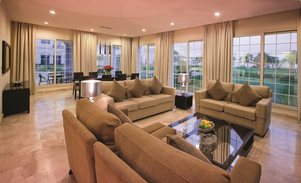 منتجع موڤنبيك شاطئ الخُبر(Movenpick Beach Resort Al Khobar) 41/71