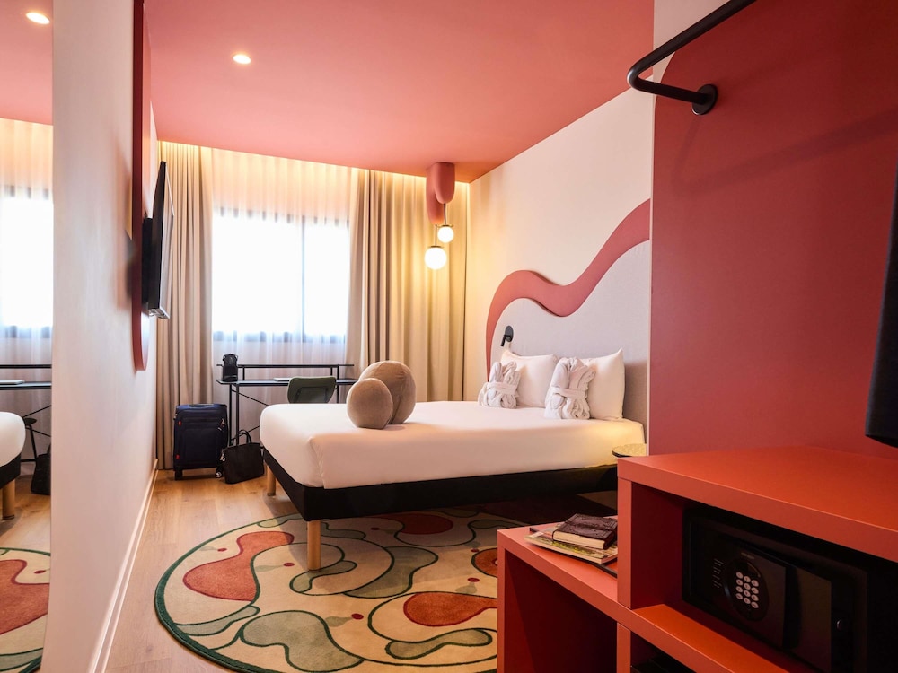غرفة سوبيريور بسرير مزدوج، Ibis Styles Madrid Airport Valdebebas 5/10