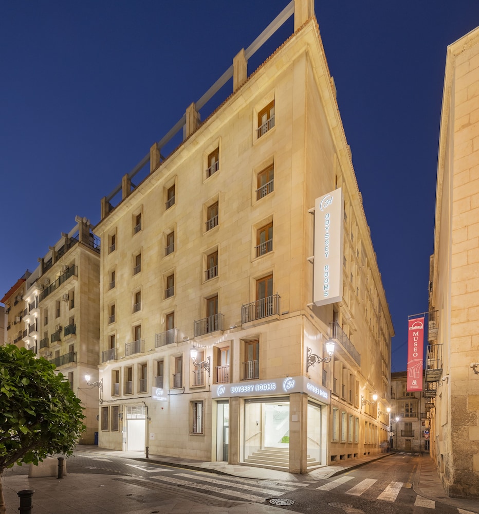 Odyssey Rooms Alicante 1/50