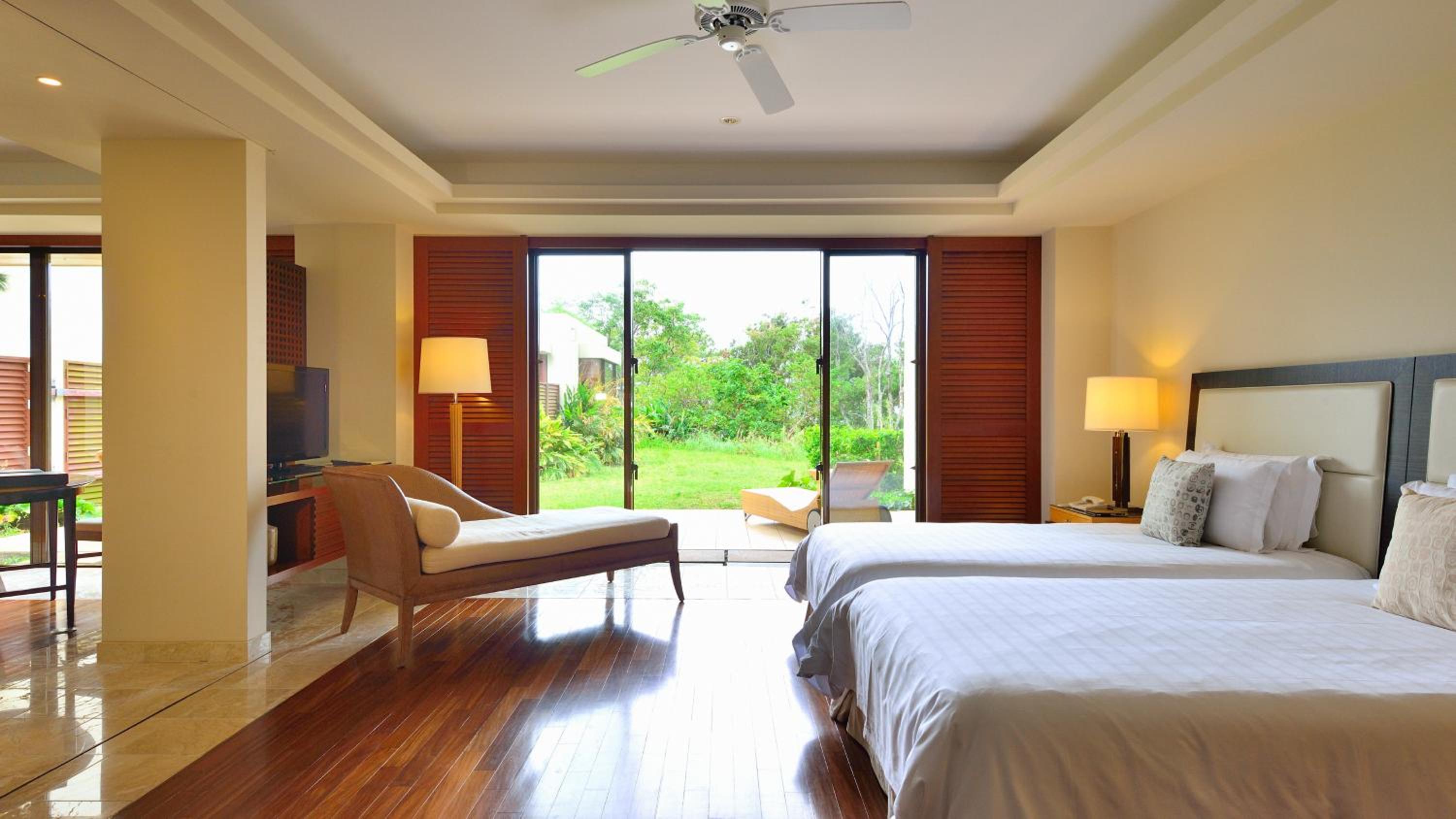 Garden, Premier, Suite
