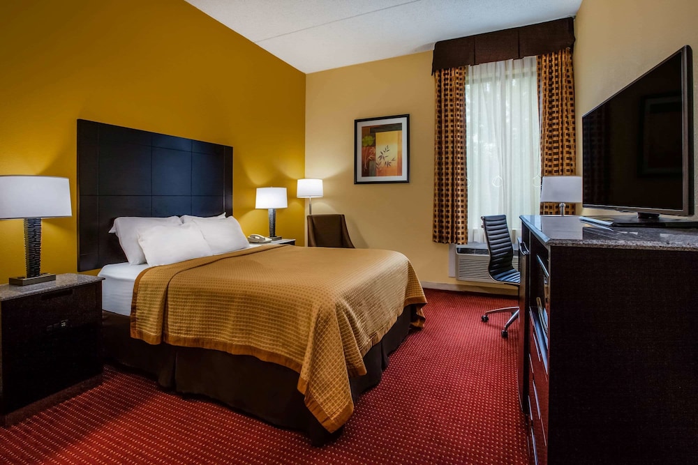 Days Inn by Wyndham Donegal 10/33