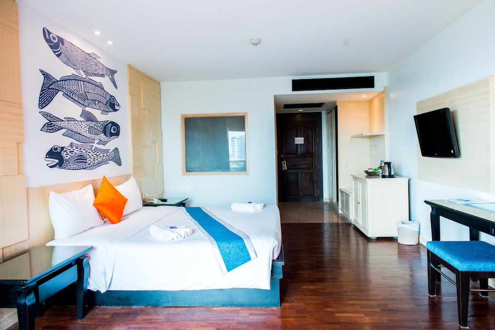 Sea Breeze Jomtien Resort 2/23