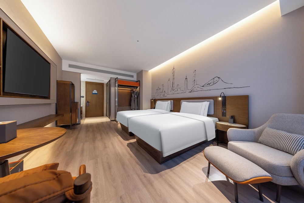 UrCove by HYATT Guangzhou Huadu Baiyun International Airport 33/72