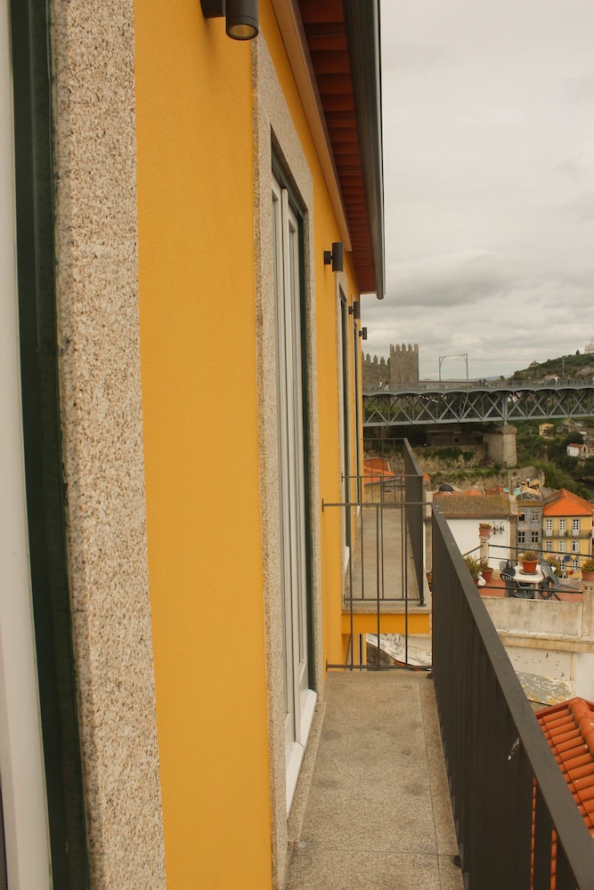 Arco Apartments 40/50